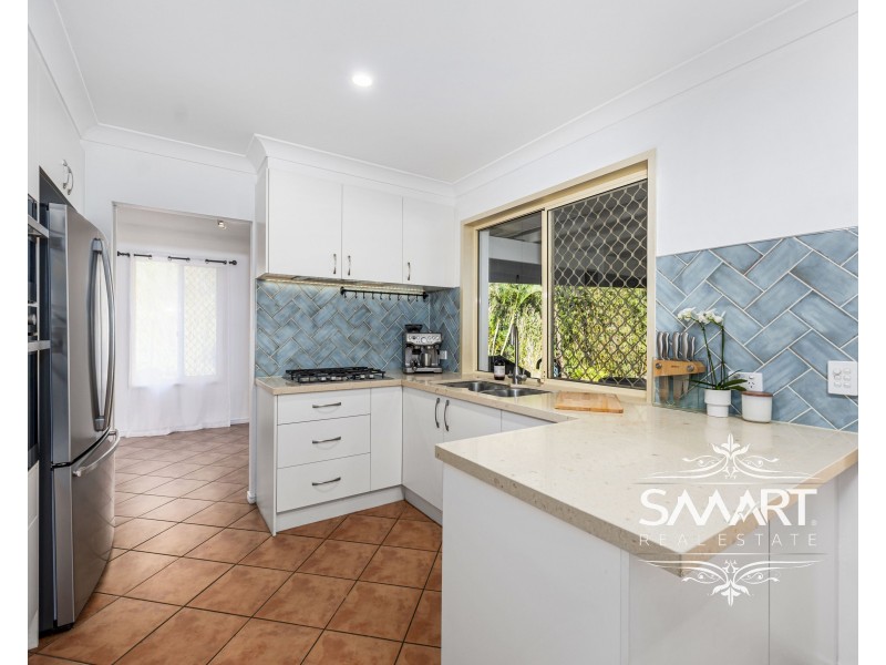 16 Floyd Court, Parkwood QLD 4214