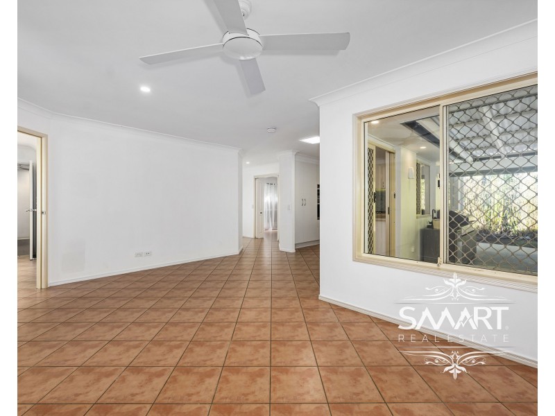 16 Floyd Court, Parkwood QLD 4214