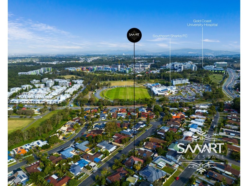 2/24 Botanical Drive, Labrador QLD 4215