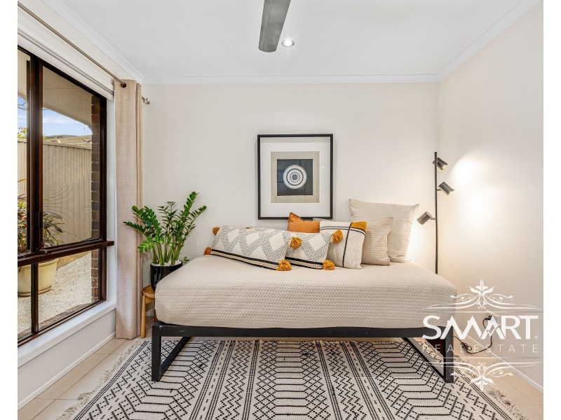 2/24 Botanical Drive, Labrador QLD 4215