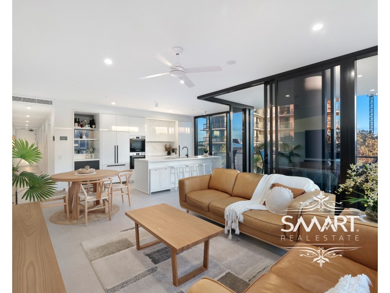301/124-126 Jefferson Lane, Palm Beach QLD 4221