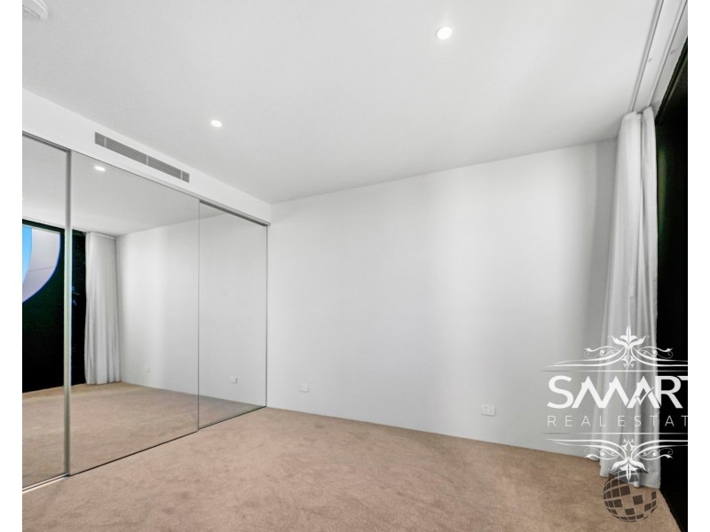 1205/2 The Lanes Boulevard, Mermaid Waters QLD 4218