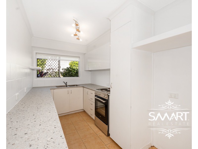 9/3 Proud Street, Labrador QLD 4215