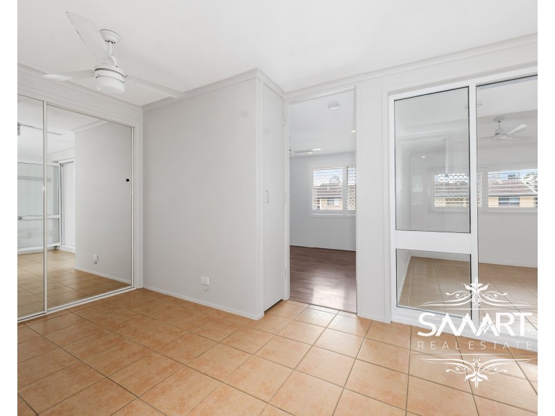 9/3 Proud Street, Labrador QLD 4215