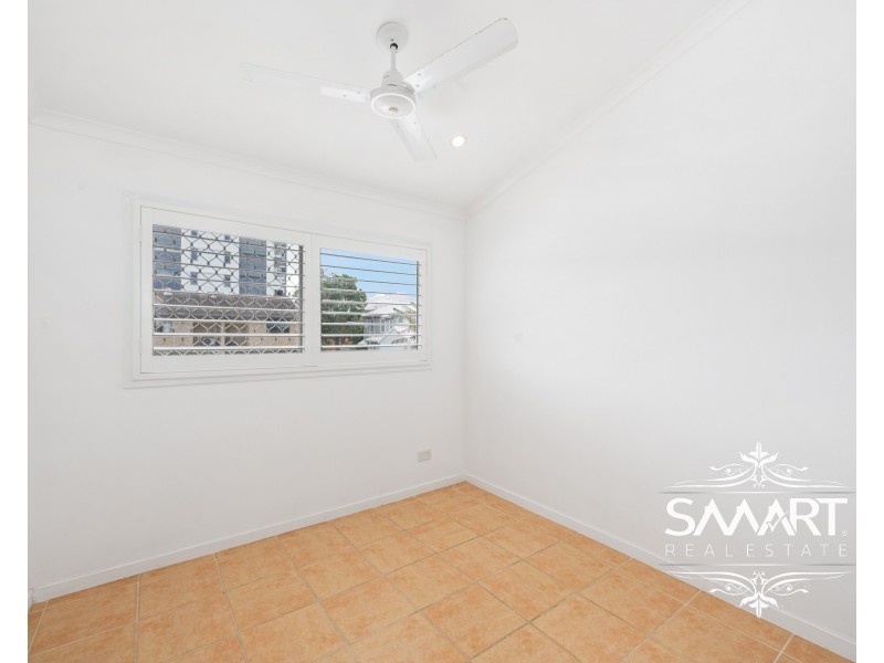 9/3 Proud Street, Labrador QLD 4215