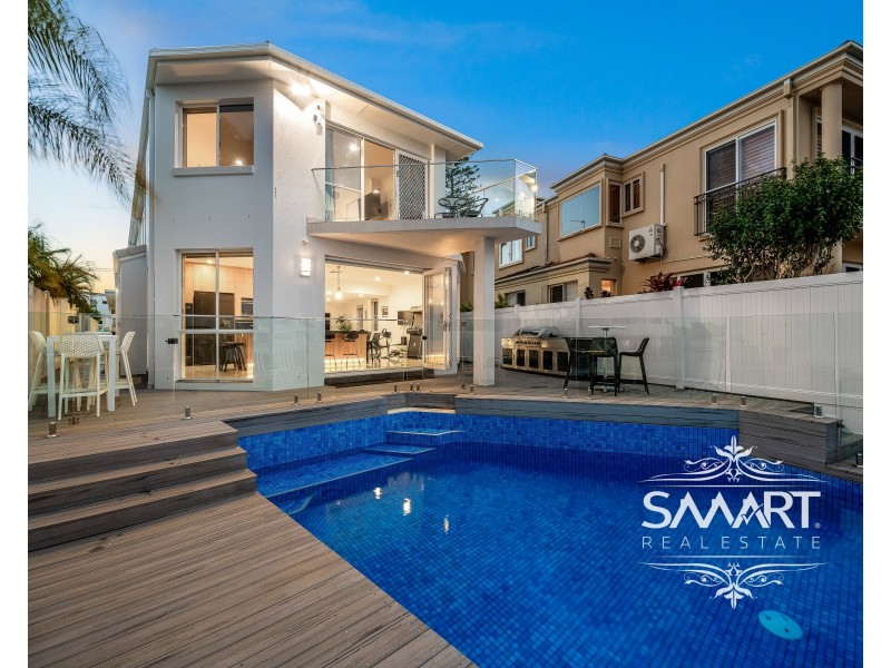 7 The Lido, Isle Of Capri QLD 4217