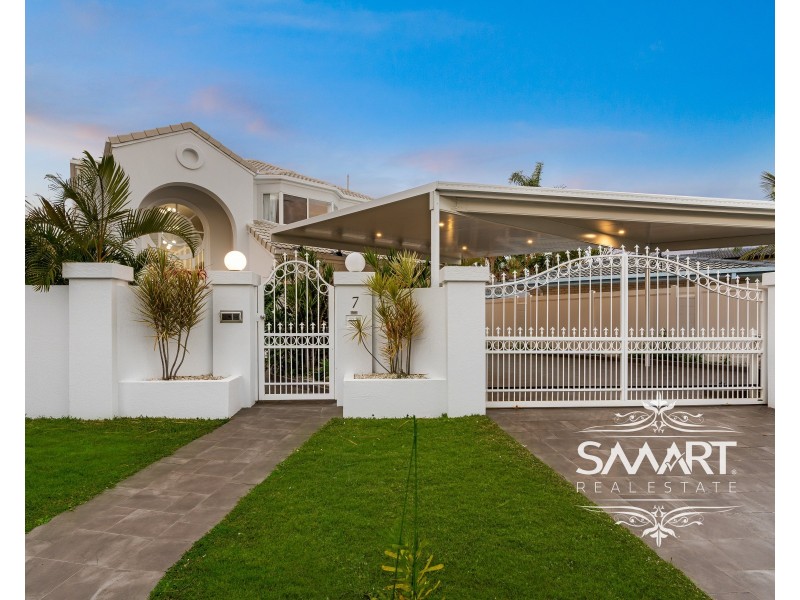 7 The Lido, Isle Of Capri QLD 4217