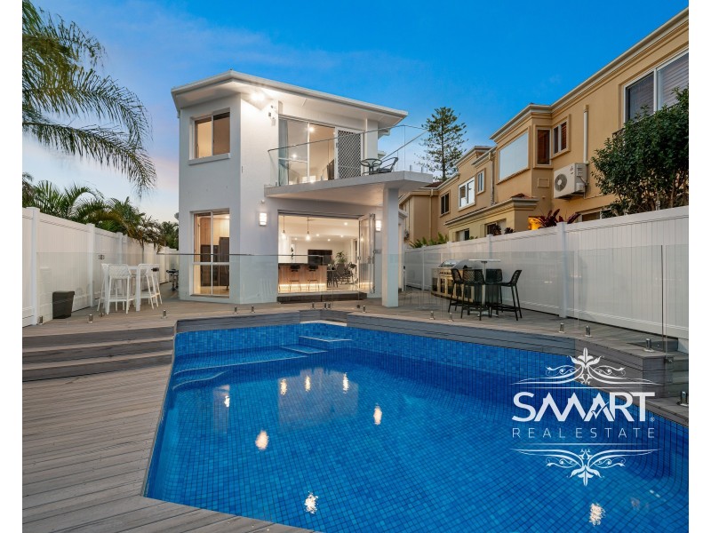 7 The Lido, Isle Of Capri QLD 4217