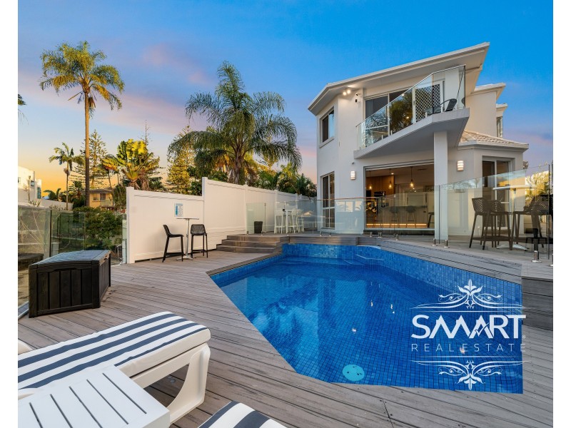 7 The Lido, Isle Of Capri QLD 4217