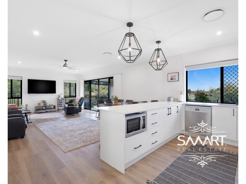 26 Mahogany Drive, Plainland QLD 4341