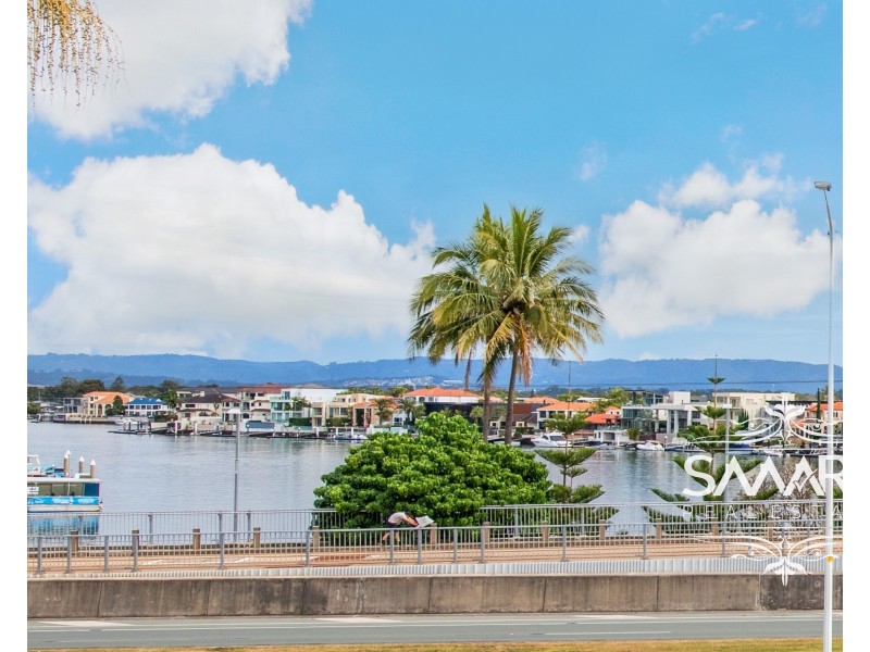 8/192 Ferny Avenue, Surfers Paradise QLD 4217