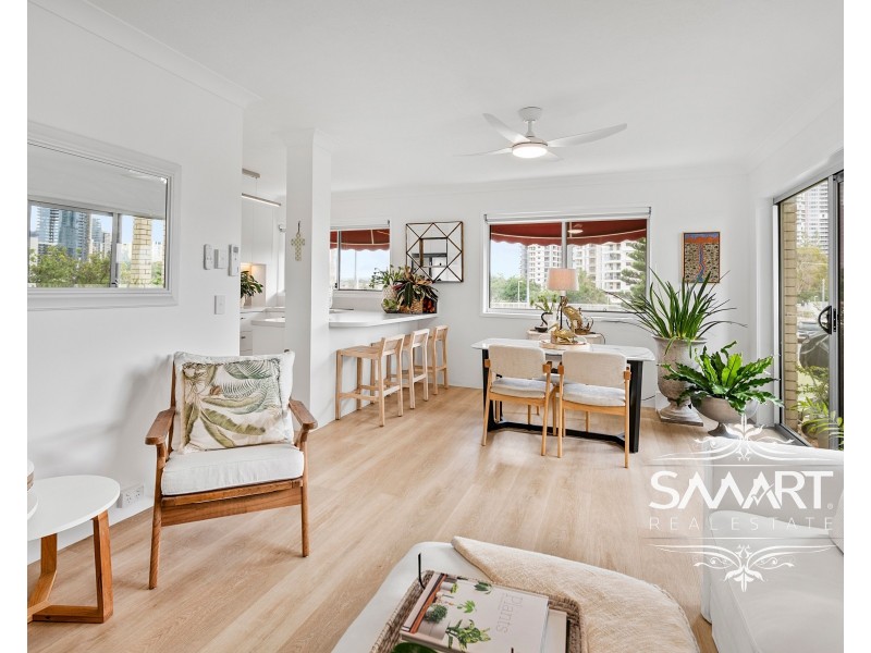 8/192 Ferny Avenue, Surfers Paradise QLD 4217