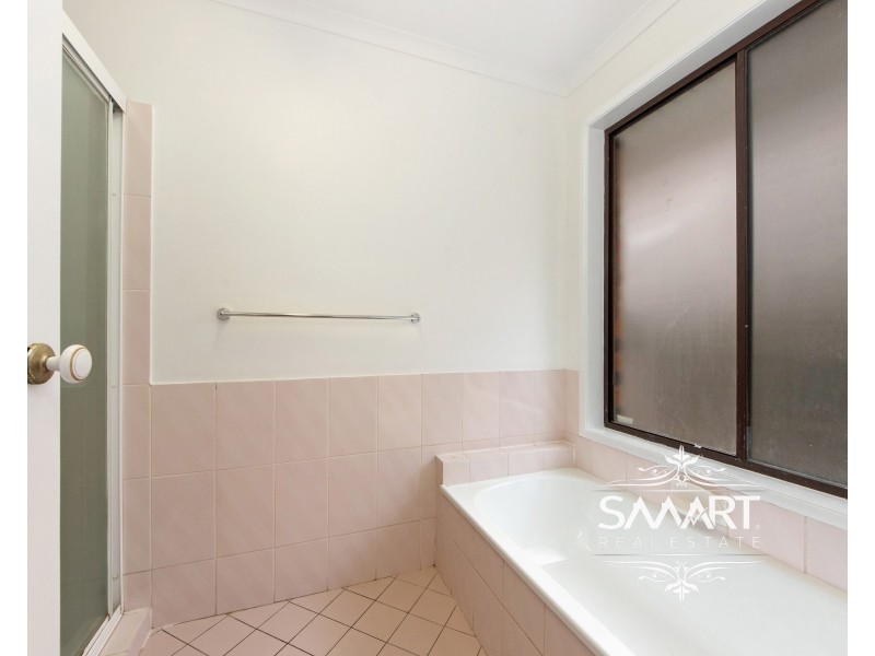 29 Sweetgum Street, Ashmore QLD 4214