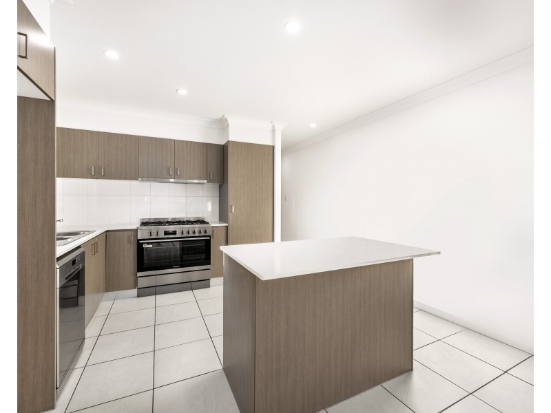1/13 Nerang-Broadbeach Road, Nerang QLD 4211