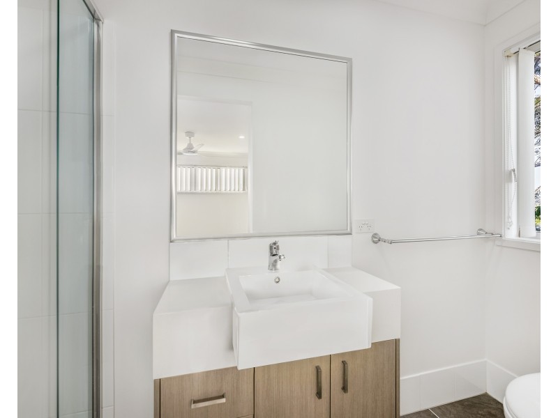 1/13 Nerang-Broadbeach Road, Nerang QLD 4211