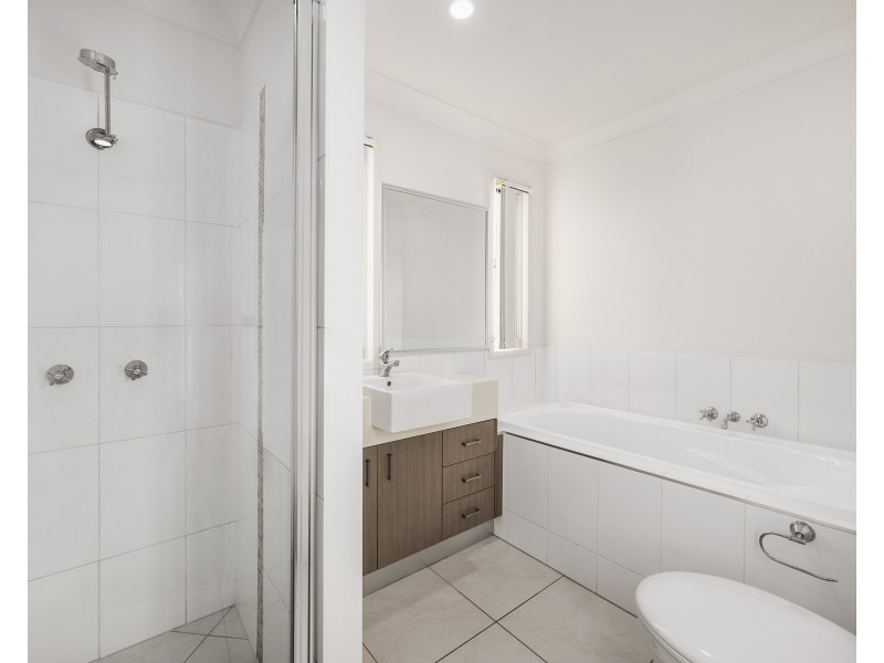 1/13 Nerang-Broadbeach Road, Nerang QLD 4211
