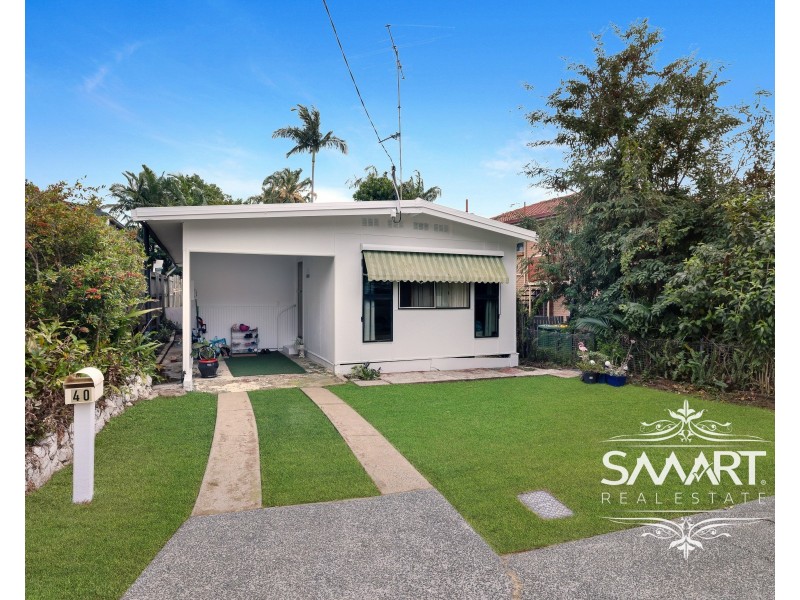 40 Sydney Street, Labrador QLD 4215