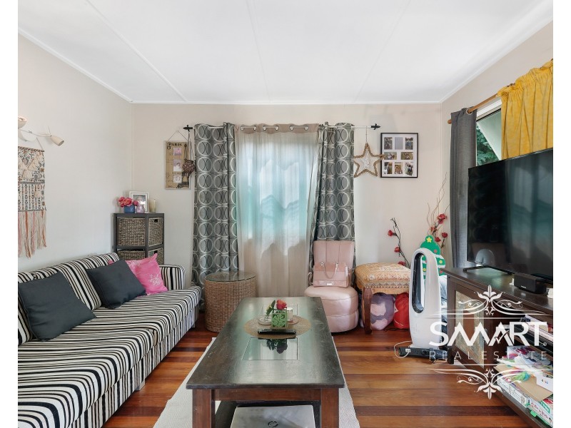 40 Sydney Street, Labrador QLD 4215