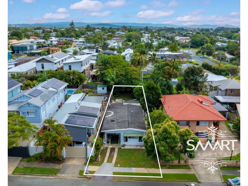 40 Sydney Street, Labrador QLD 4215