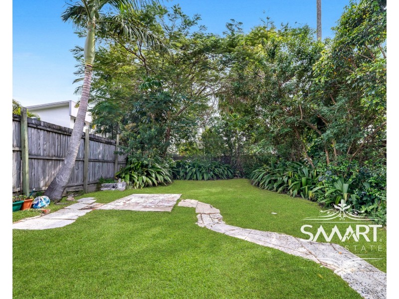 40 Sydney Street, Labrador QLD 4215