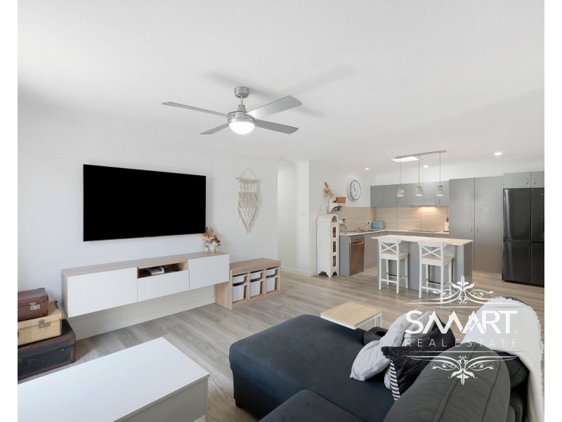 1/10 Marybeth Crescent, Molendinar QLD 4214