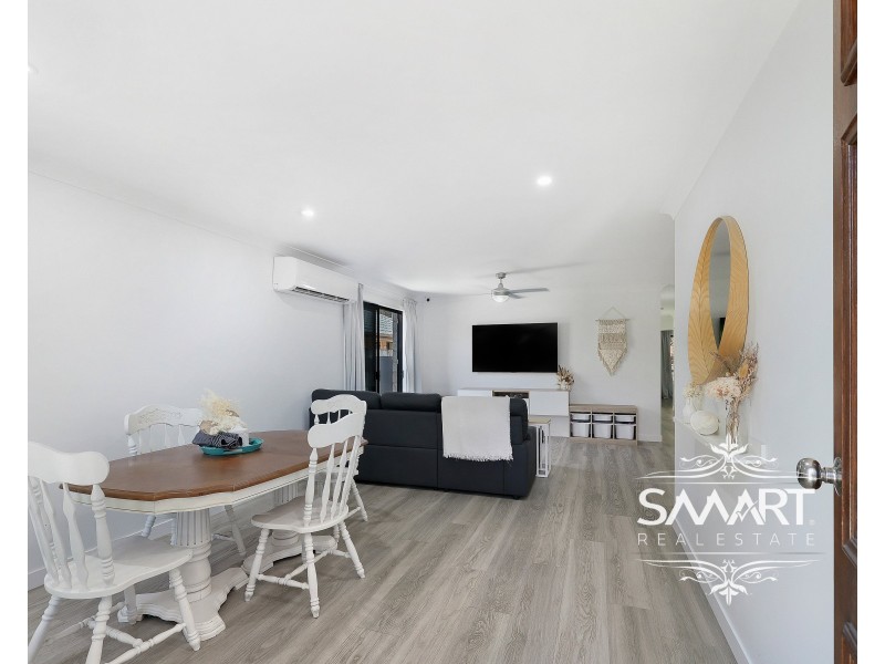 1/10 Marybeth Crescent, Molendinar QLD 4214