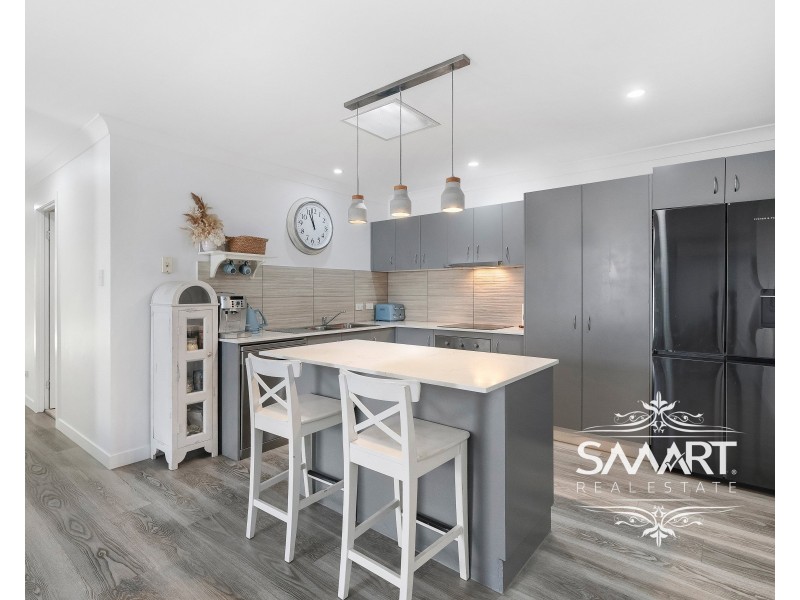 1/10 Marybeth Crescent, Molendinar QLD 4214