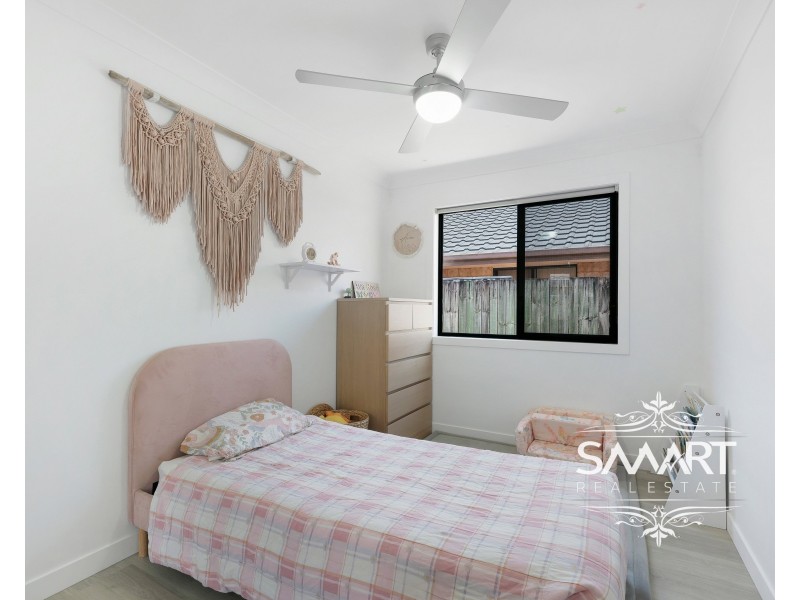 1/10 Marybeth Crescent, Molendinar QLD 4214