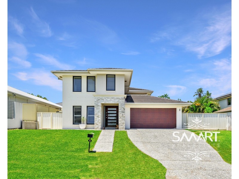 18 Casuarina Drive, Molendinar QLD 4214