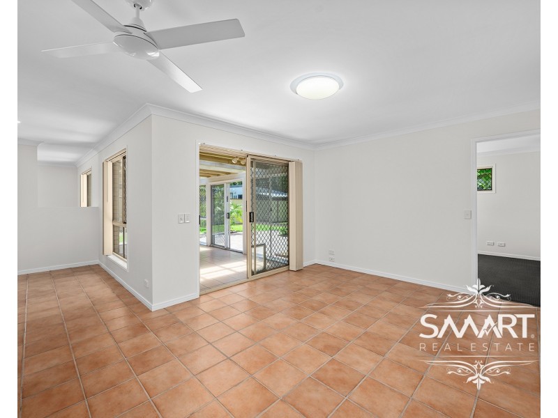 6 Floyd Court, Parkwood QLD 4214