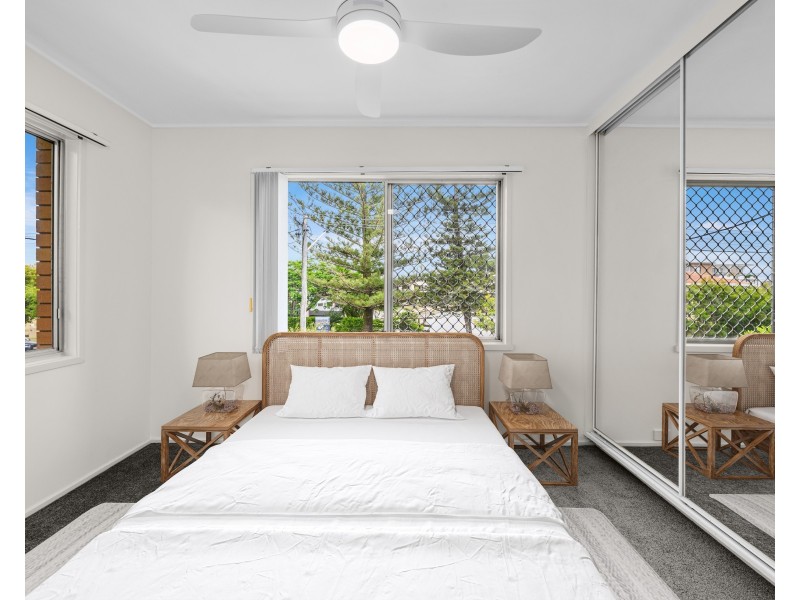 5/5 Watson Esplanade, Surfers Paradise QLD 4217