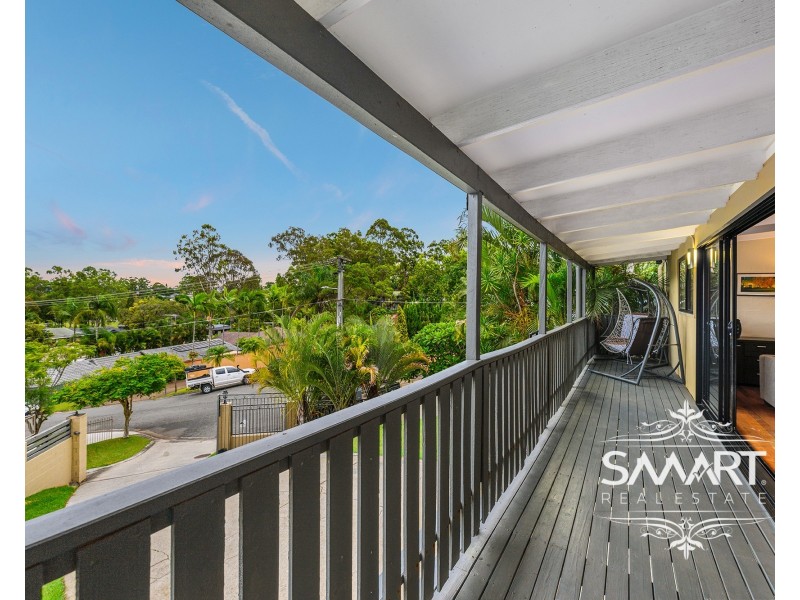 9 Dampier Court, Molendinar QLD 4214