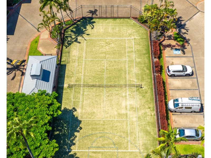 27/1-8 Paradise Island, Surfers Paradise QLD 4217