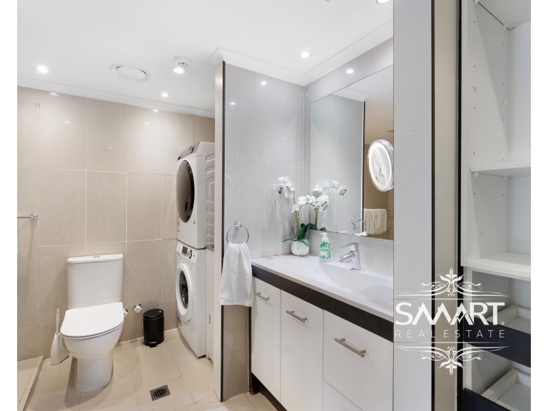 27/1-8 Paradise Island, Surfers Paradise QLD 4217