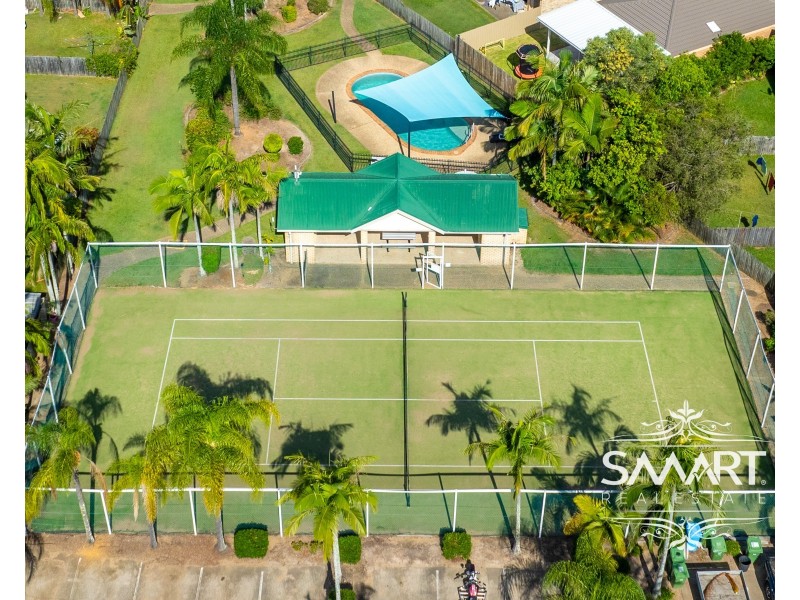 60/21 Usher Avenue, Labrador QLD 4215