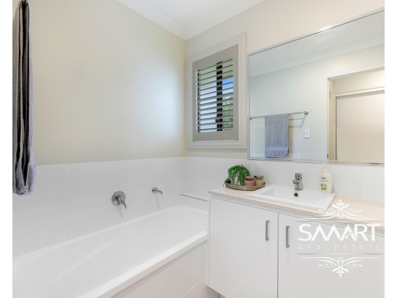 33 Gregor Crescent, Coomera QLD 4209