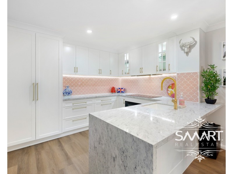 6/100 Cotlew Street East, Southport QLD 4215