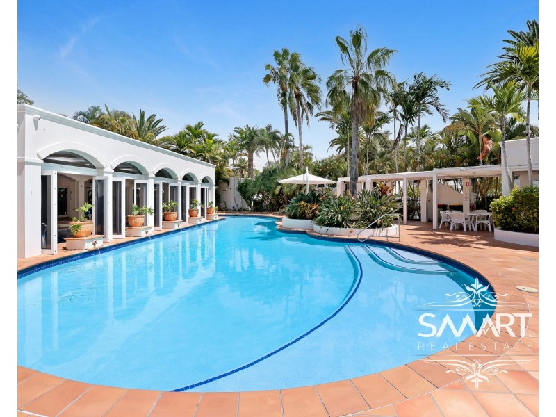 6/100 Cotlew Street East, Southport QLD 4215