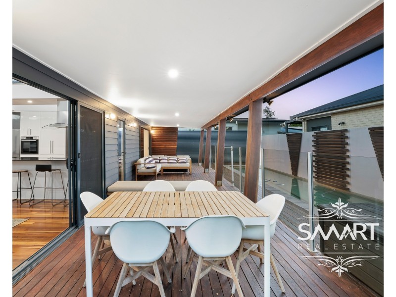 3 Jimmieson Avenue, Labrador QLD 4215