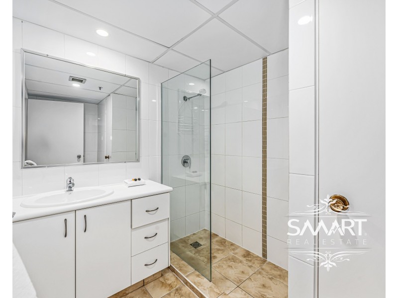 201/20 Esplanade, Surfers Paradise QLD 4217