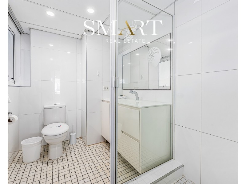 201/20 Esplanade, Surfers Paradise QLD 4217