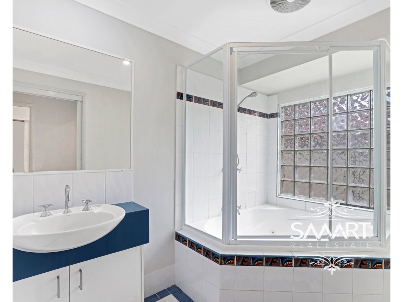 20 Carner Court, Parkwood QLD 4214