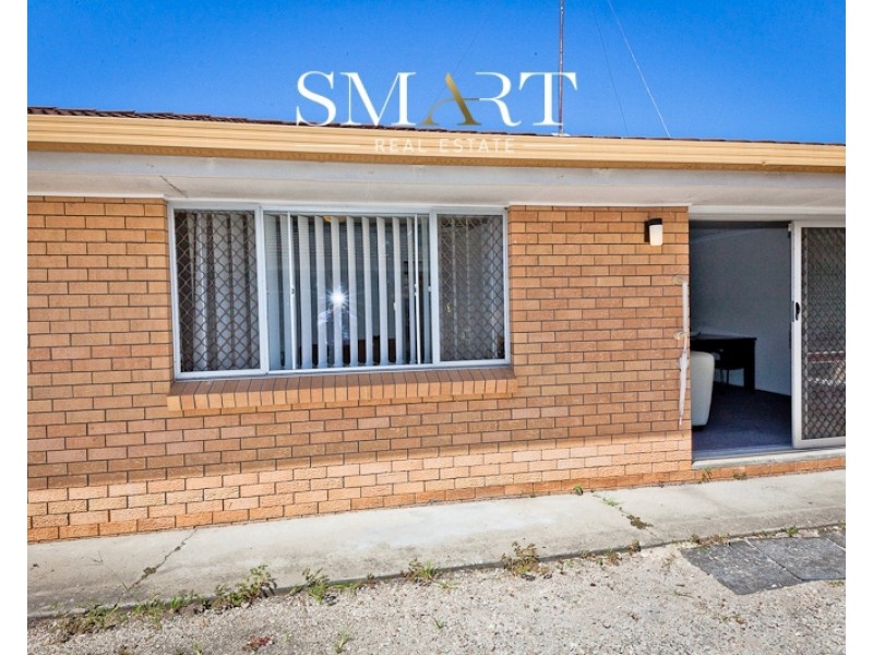 1/20 Parneno Street, Chevron Island QLD 4217