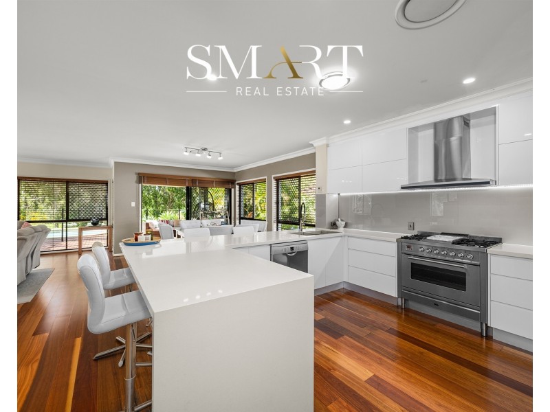 2 Adeliza Court, Arundel QLD 4214