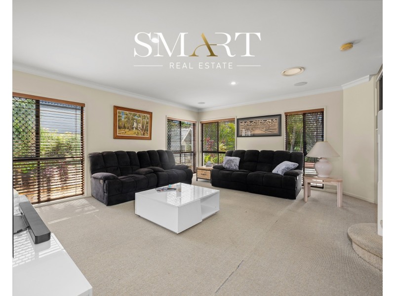 2 Adeliza Court, Arundel QLD 4214