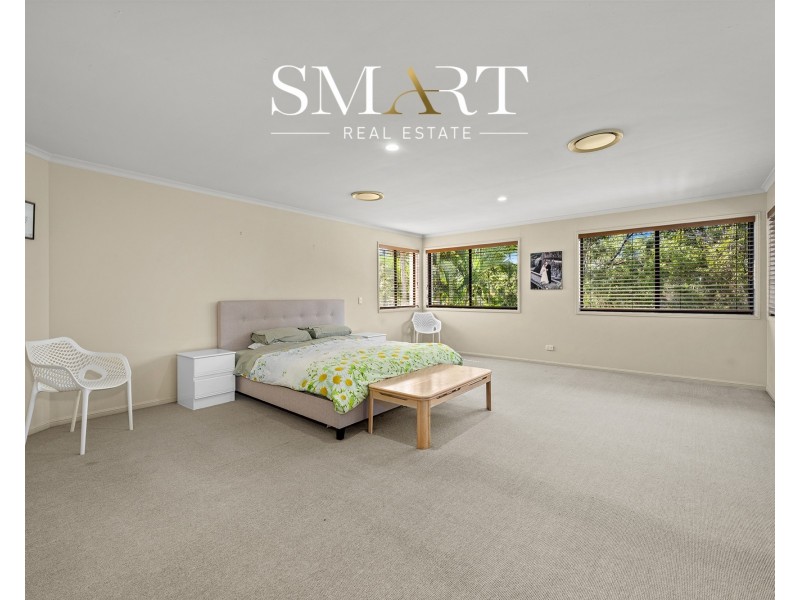 2 Adeliza Court, Arundel QLD 4214