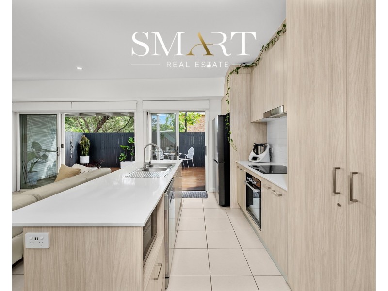 16/138 Central Street, Labrador QLD 4215