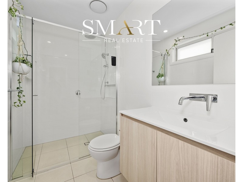 16/138 Central Street, Labrador QLD 4215