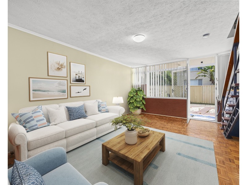 4/30 Leonard Avenue, Surfers Paradise QLD 4217