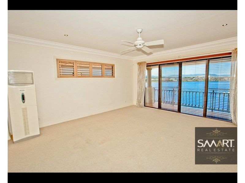 121 Edinburgh Road, Benowa Waters QLD 4217